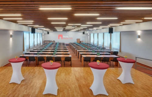Hotel Skalský dvůr