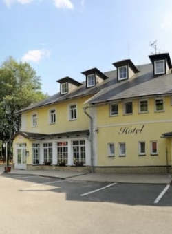 Hotel Leopold Račín